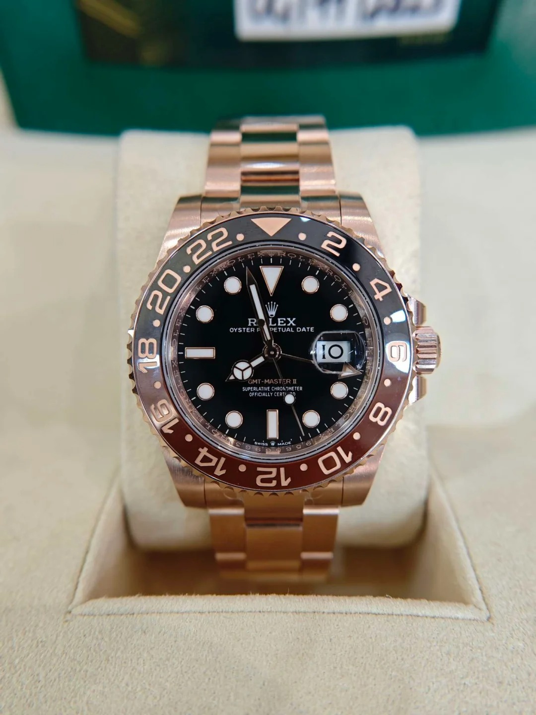 Rolex GMT-Master II 40mm Root Beer Black Dial Oyster Bracelet 18k Rose Gold Watch 126715chnr-0001
