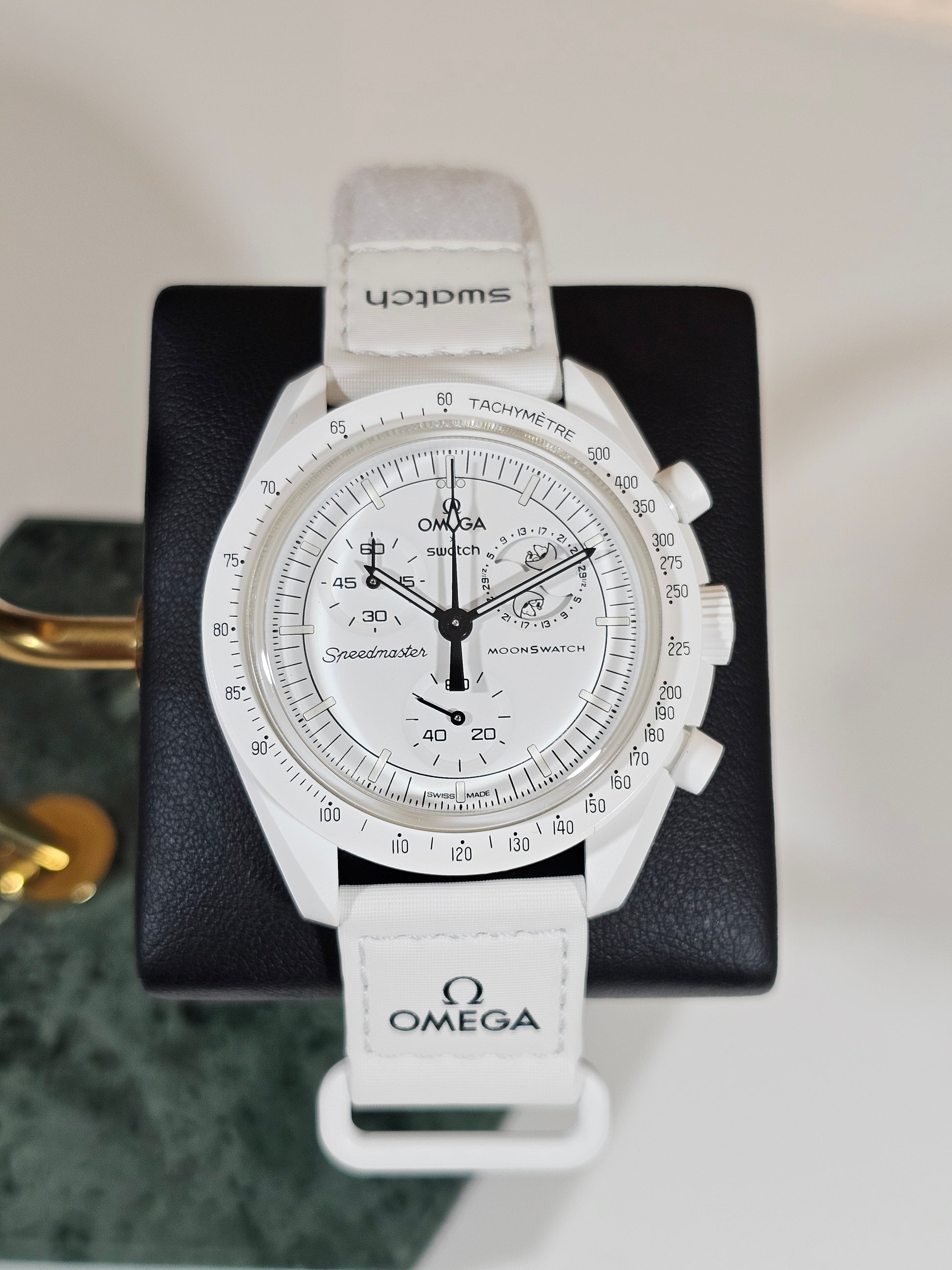 OMEGA x Swatch MISSION TO THE MOONPHASE - FULL MOON 42mm