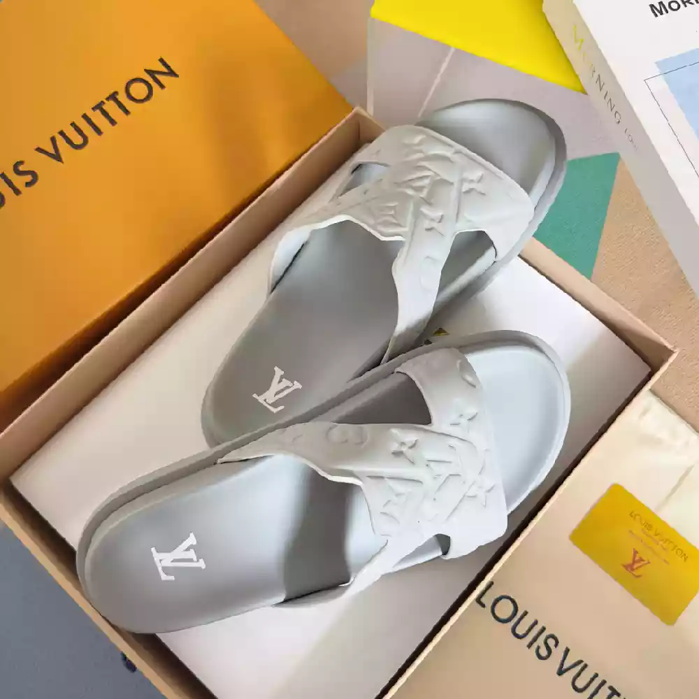 LV OASIS MULE IN WHITE – LVSD063