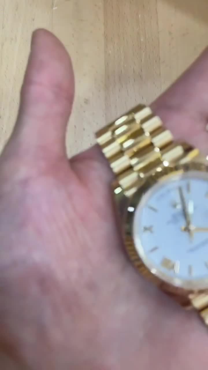 Rolex Day-Date 36-118238-83208