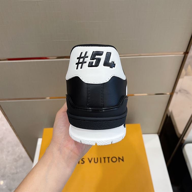 LOUIS VUITTON TRAINER SNEAKER – LVS080