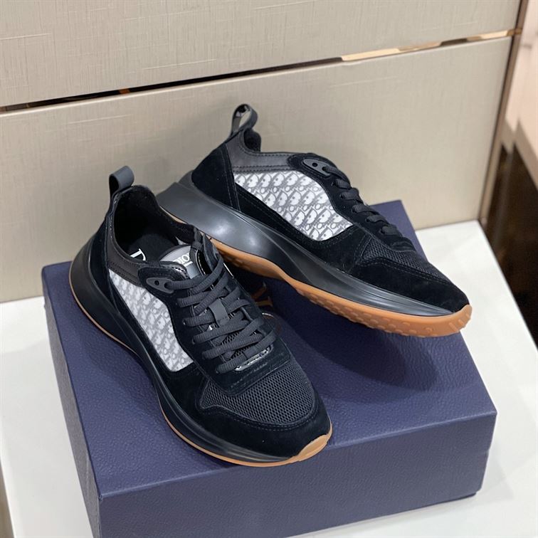 DIOR B25 RUNNER SNEAKER – DO066
