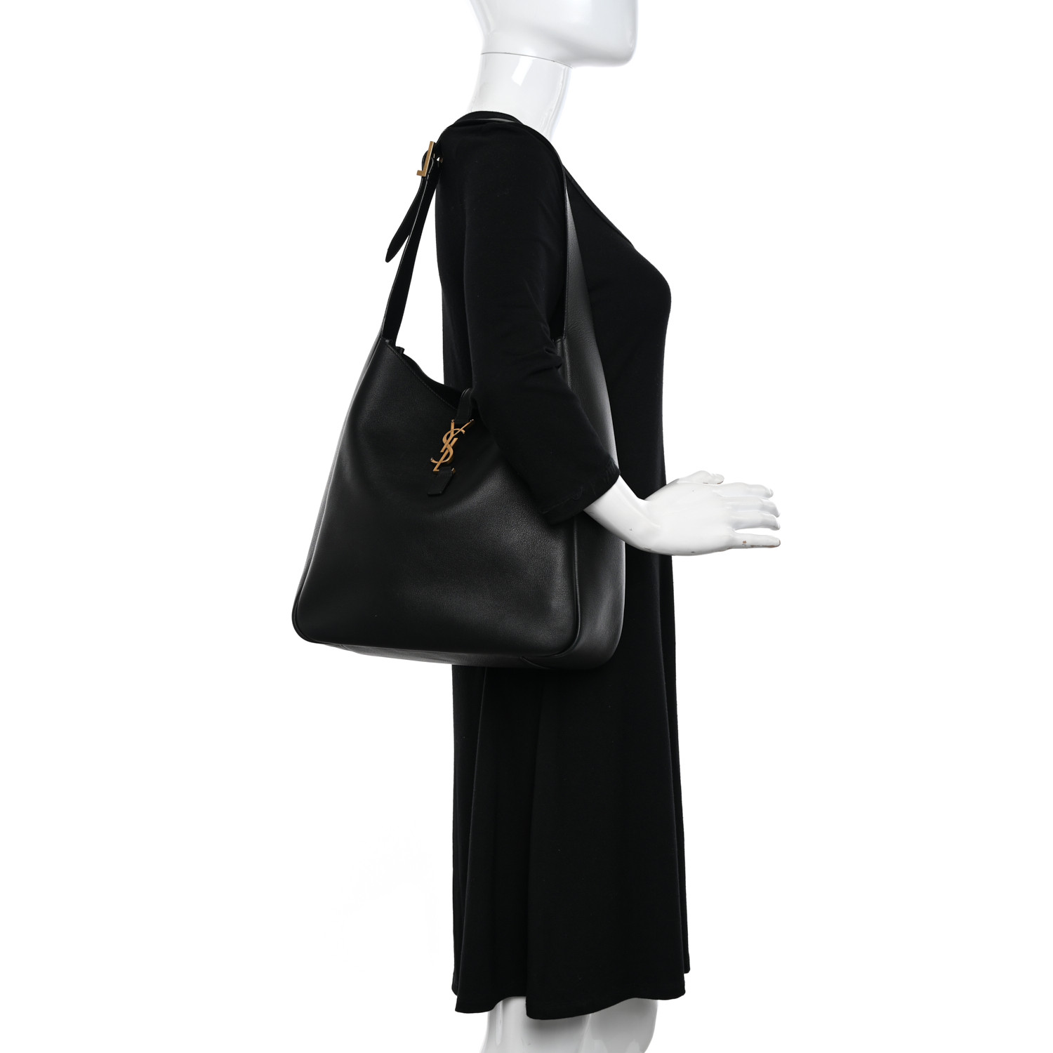 Smooth Calfskin Large Le 5 A 7 Soft Hobo Black