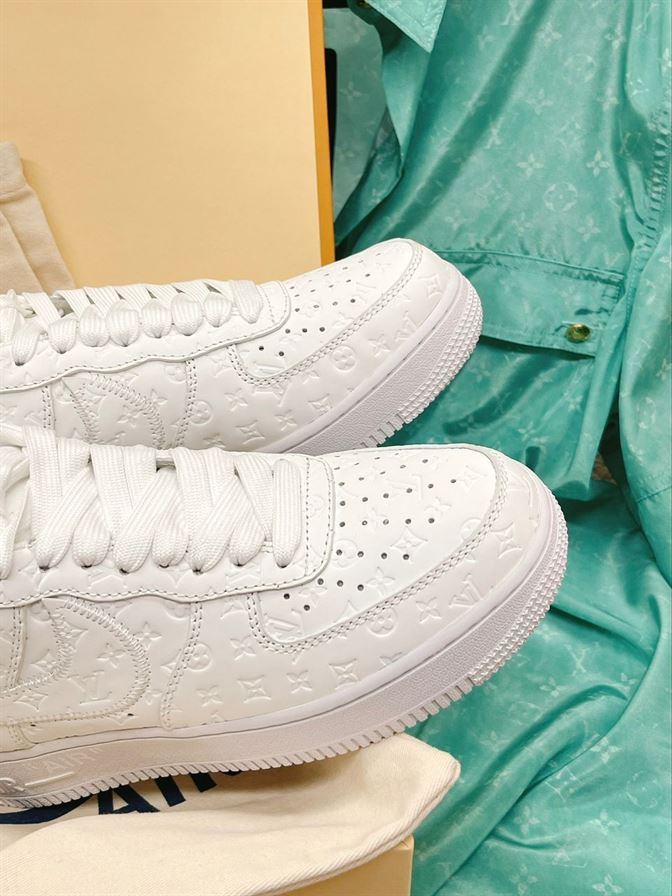 LOUIS VUITTON X NIKE AIR FORCE 1 BY VIRGIL ABLOH – LVS142