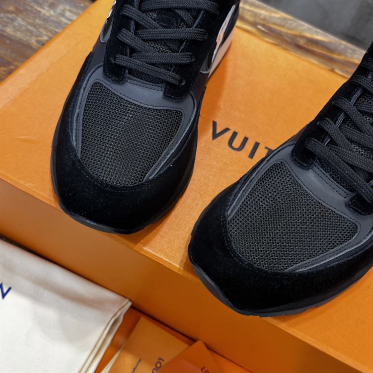 LOUIS VUITTON RUN AWAY SNEAKER – LVS010