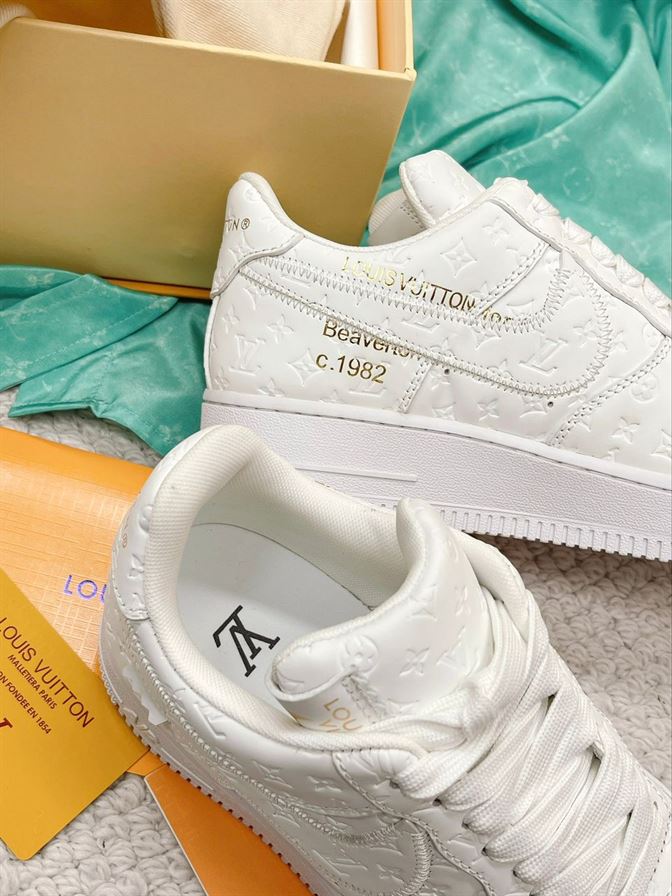 LOUIS VUITTON X NIKE AIR FORCE 1 BY VIRGIL ABLOH – LVS142