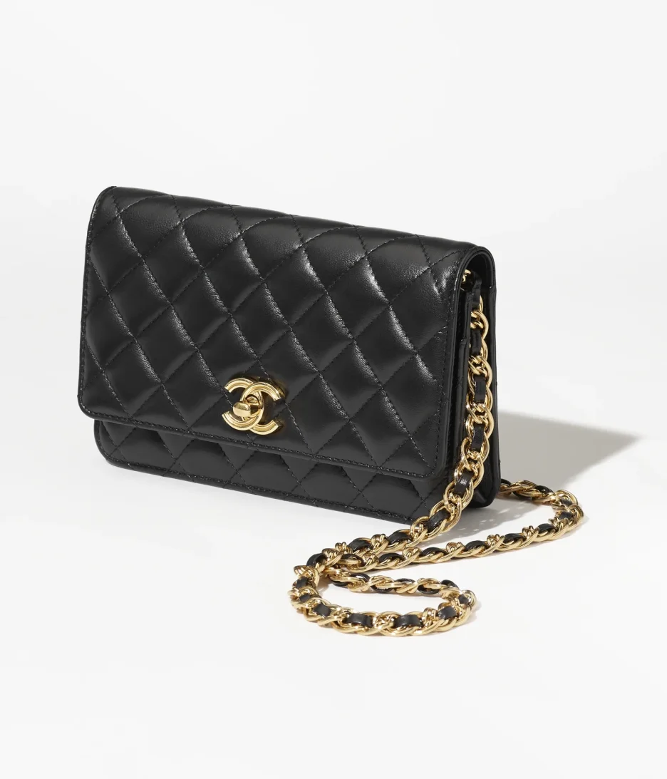 WALLET ON CHAIN Lambskin & Gold Metal Black