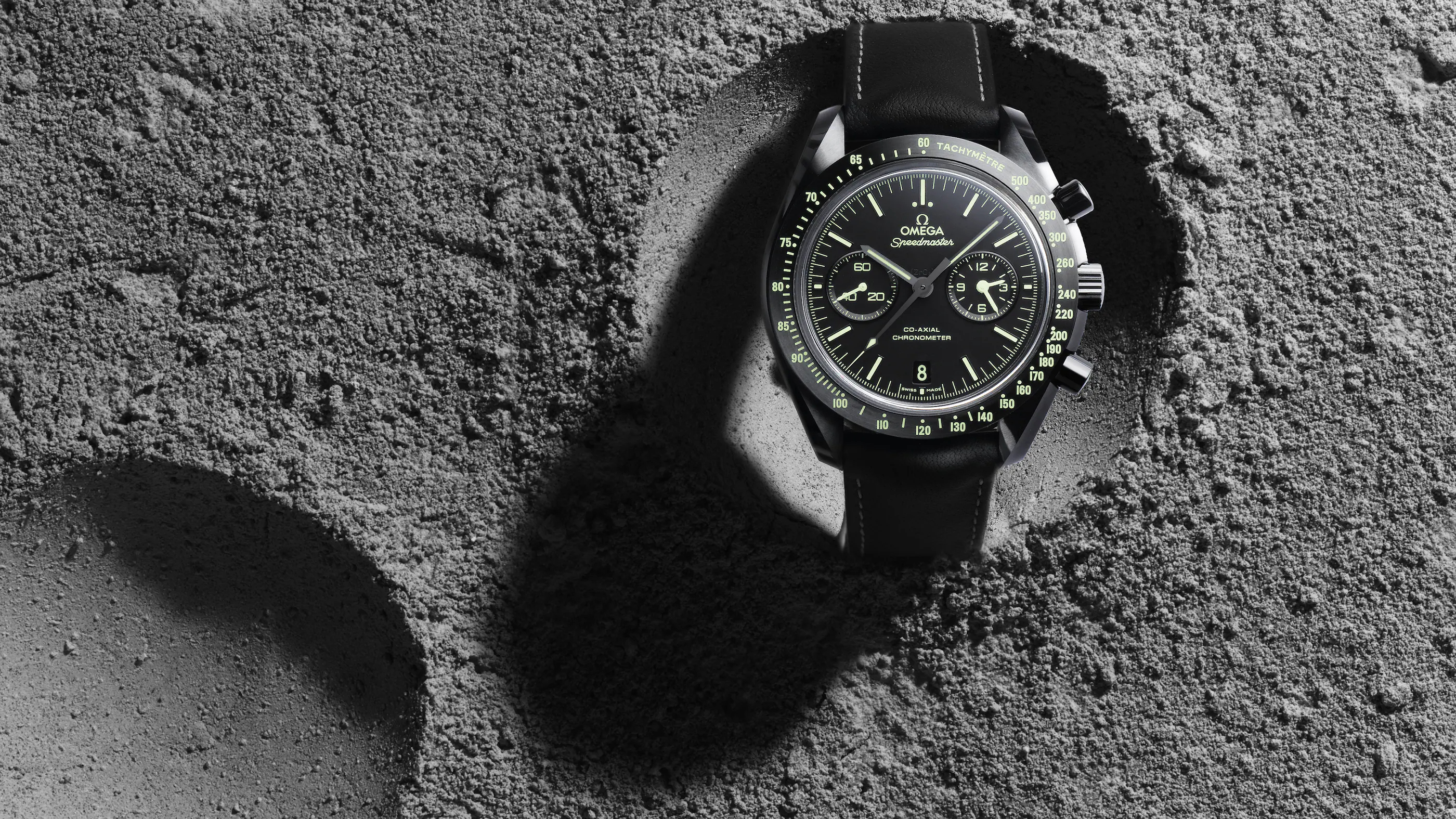 OMEGA SPEEDMASTER DARK SIDE OF THE MOON 44.25 MM, BLACK CERAMIC ON LEATHER STRAP