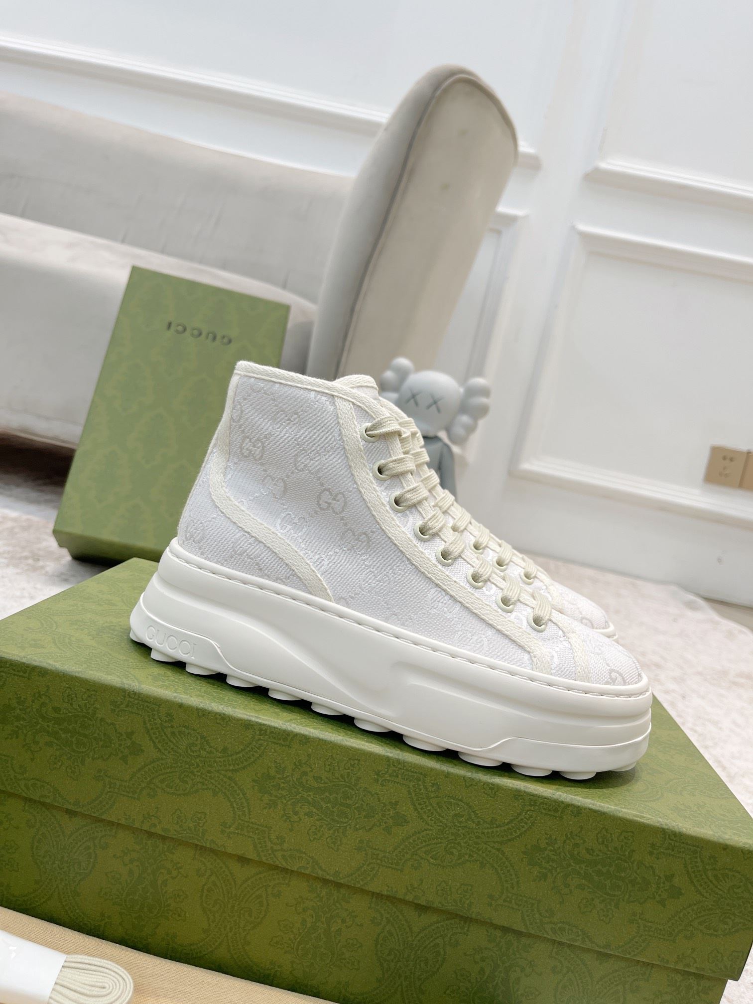 GUCCI GG HIGH TOP TRAINER – GCC152