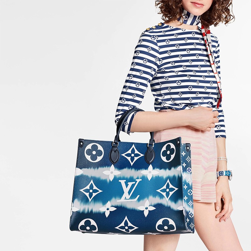 LOUIS VUITTON ONTHEGO GM MONOGRAM JUNGLE IN TIE-DYE BLUE