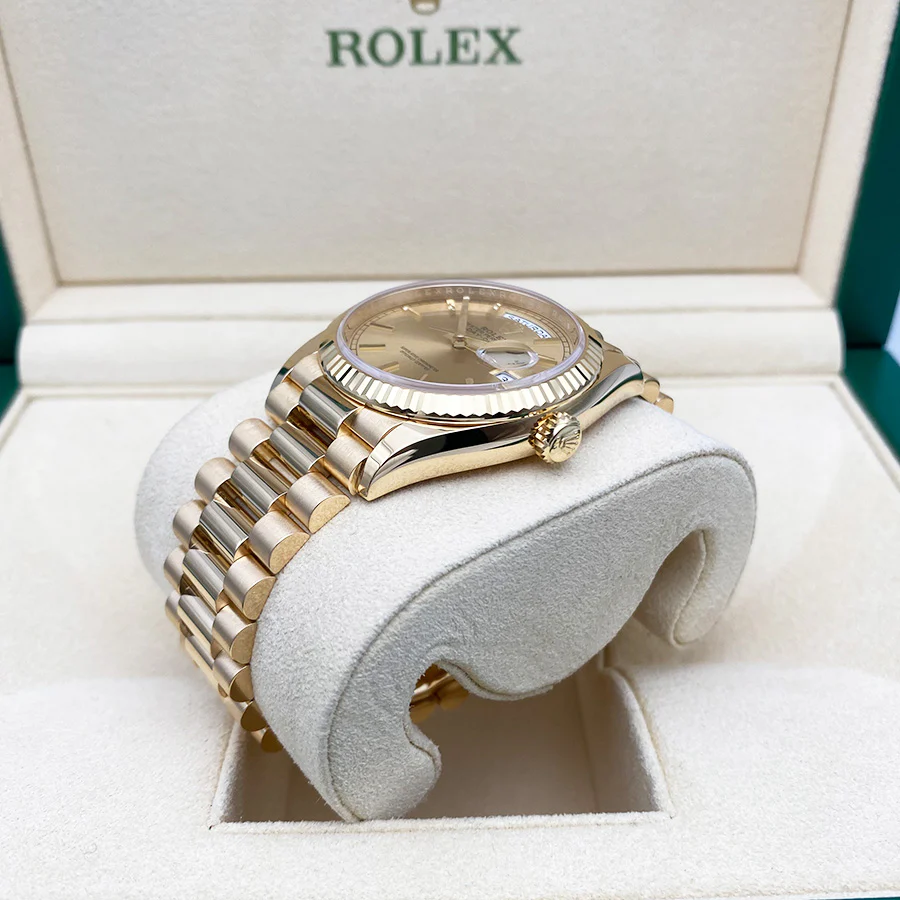 Rolex Day-Date 40 18K Yellow Gold Champagne Dial Men's Watch M228238-0003