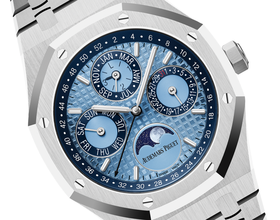 Audemars Piguet ROYAL OAK PERPETUAL CALENDAR Ref. 26574PT.OO.1220PT.01