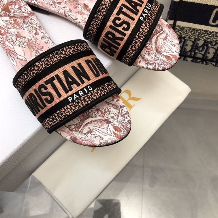 DIOR DWAY SLIDE – DS018