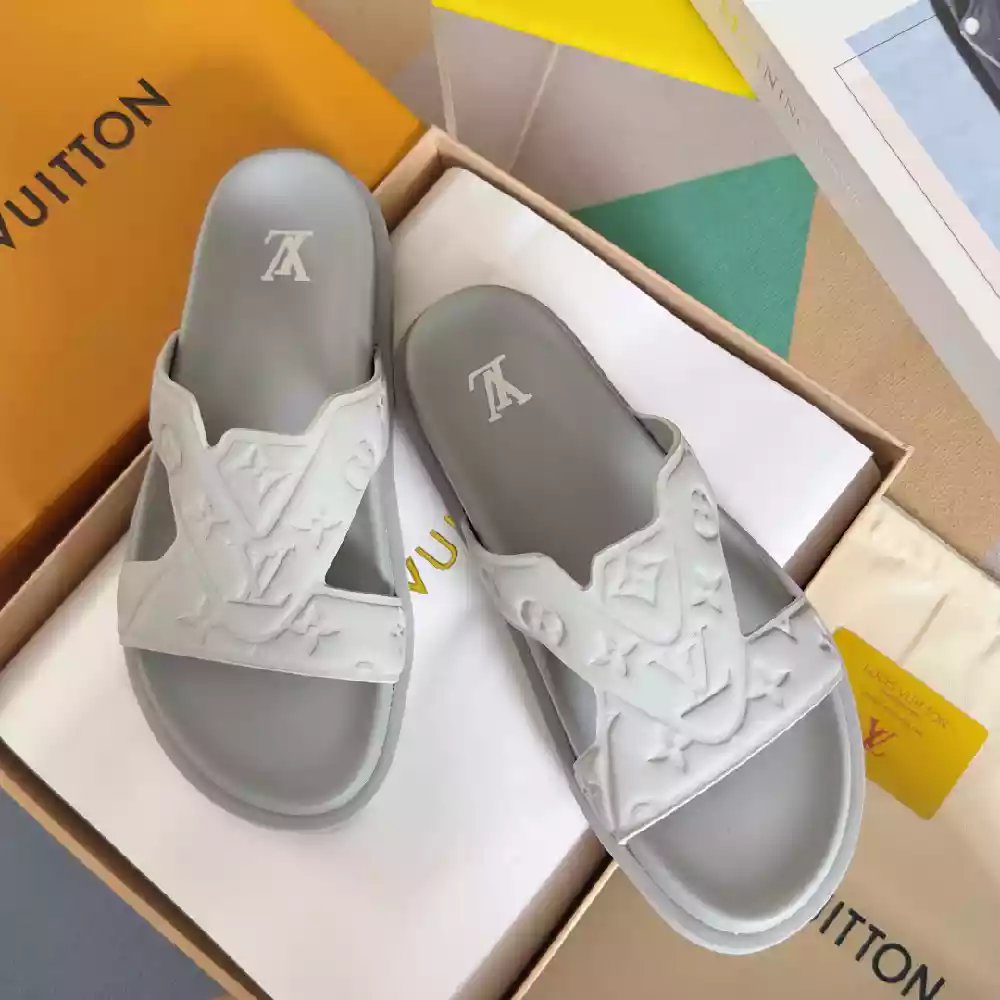 LV OASIS MULE IN WHITE – LVSD063