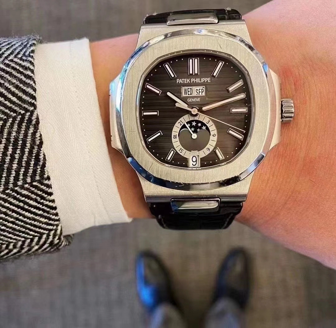 5726A-001- Patek Philippe NAUTILUS