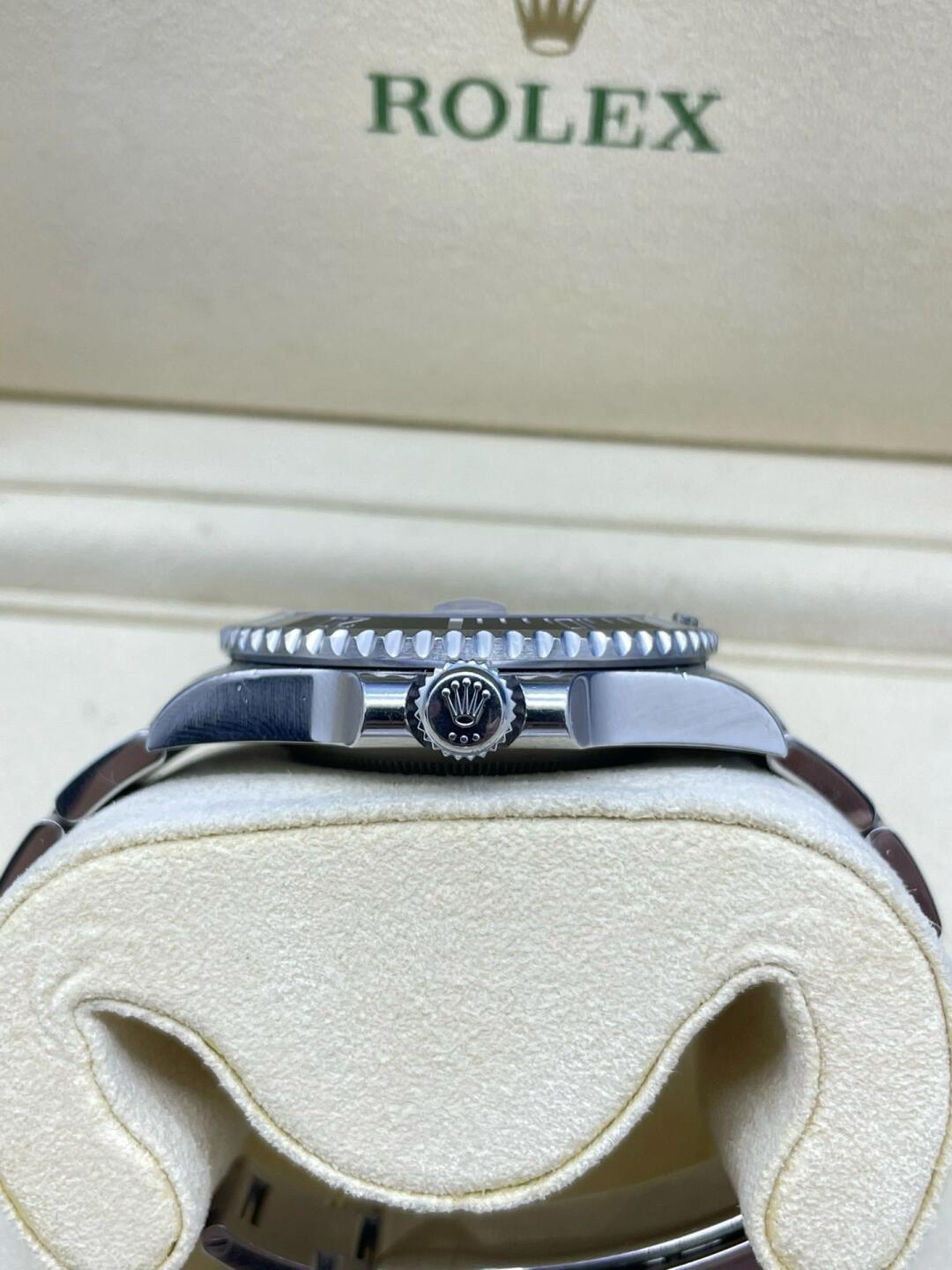 Rolex Submariner Date Black Dial Men's Watch 116610LN-0001