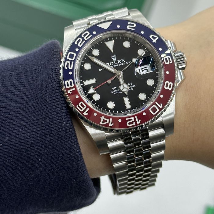 Rolex GMT Master ll Pepsi Bezel Jubilee Bracelet Men's Watch M126710BLRO-0001