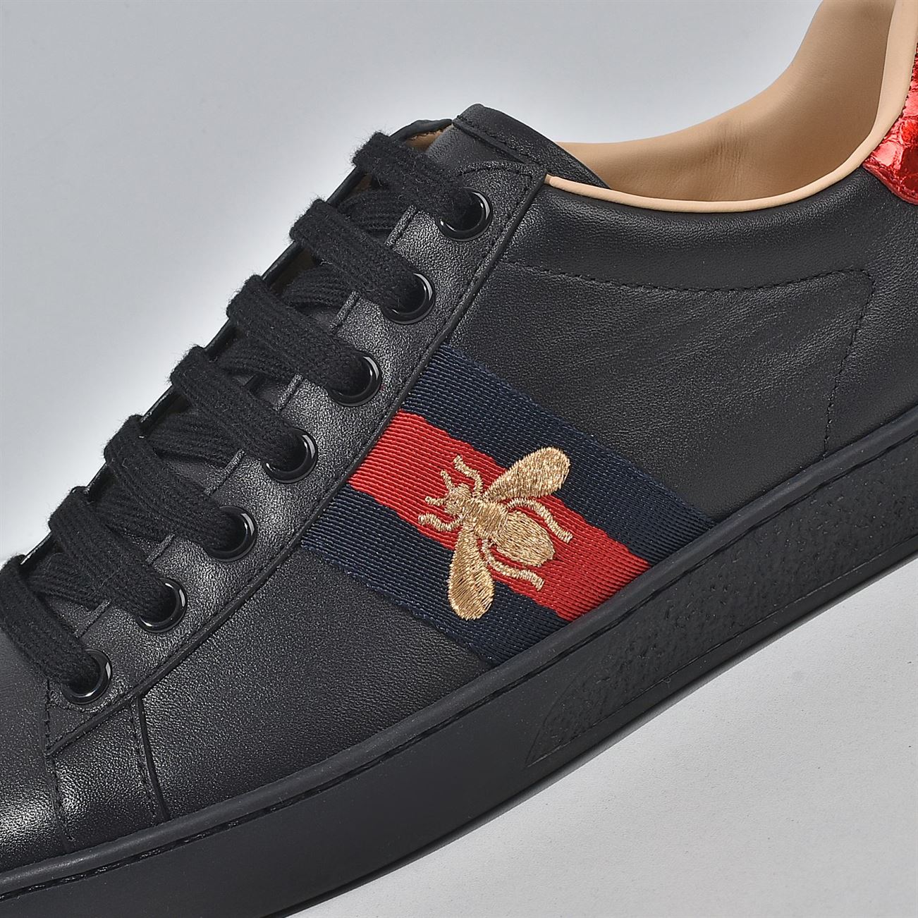 GUCCI MENS ACE EMBROIDERED SNEAKER – GCC026