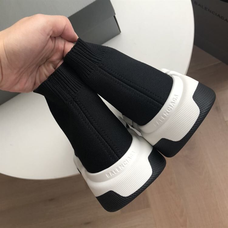 BALENCIAGA SPEED RECYCLED KNIT SNEAKER IN BLACK/WHITE – BLA052