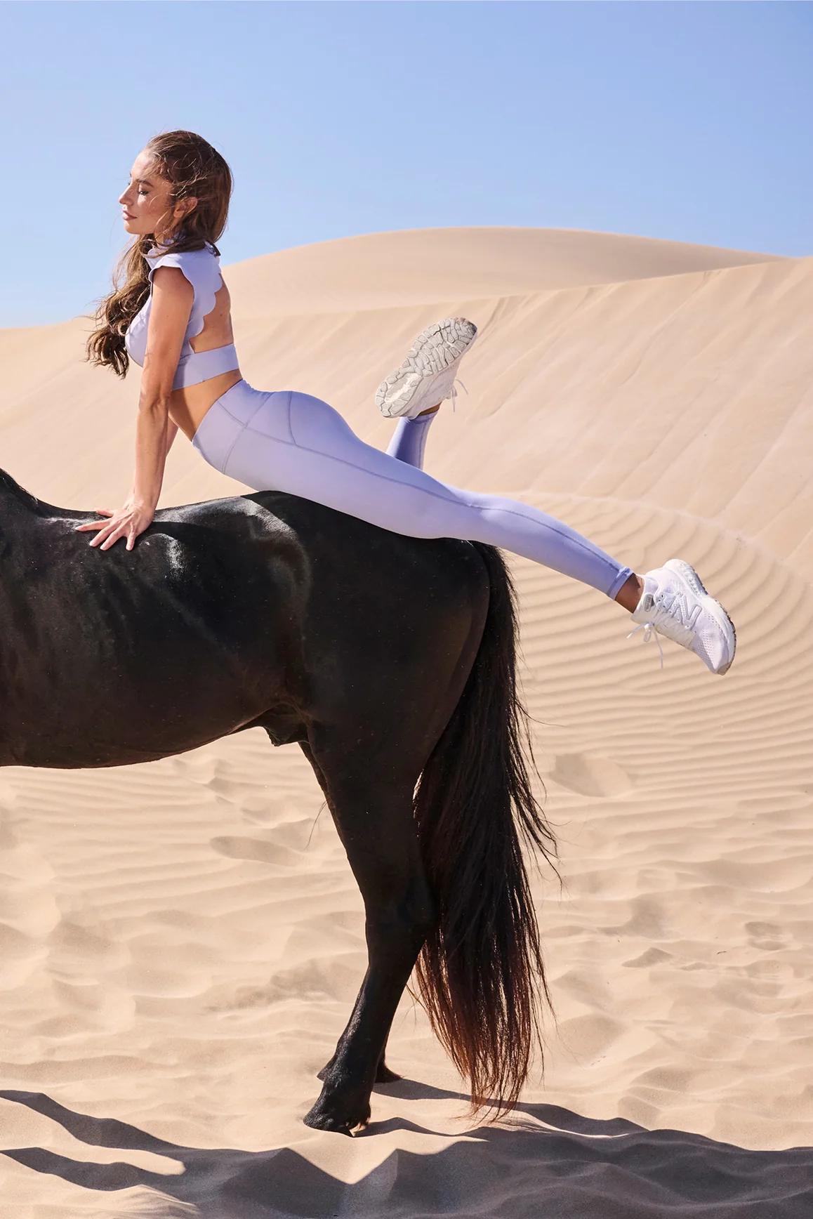 Scallop Cutout Mock Neck Bra