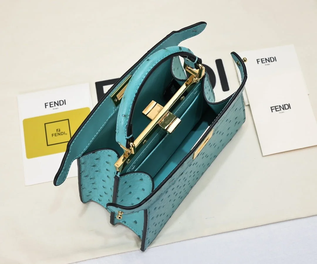 FENDI Peekaboo Light Green 23ss 335 Size: 20*15cm - LITELUX