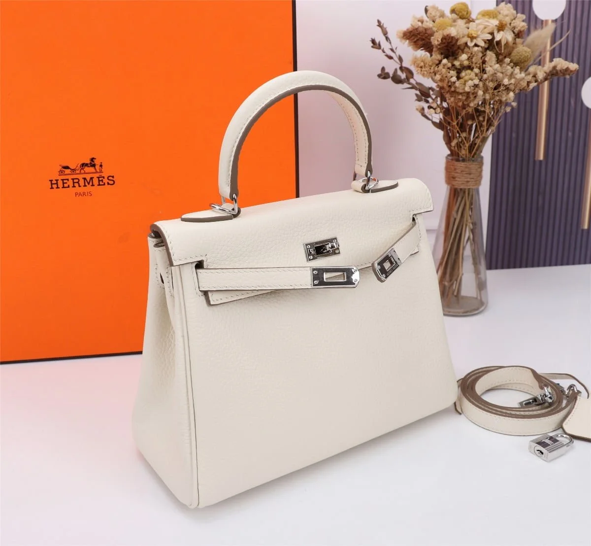 Hermès Kelly Togo Calf Sliver hardware Milkshake white size: 25Cm/ 28Cm - LITELUX