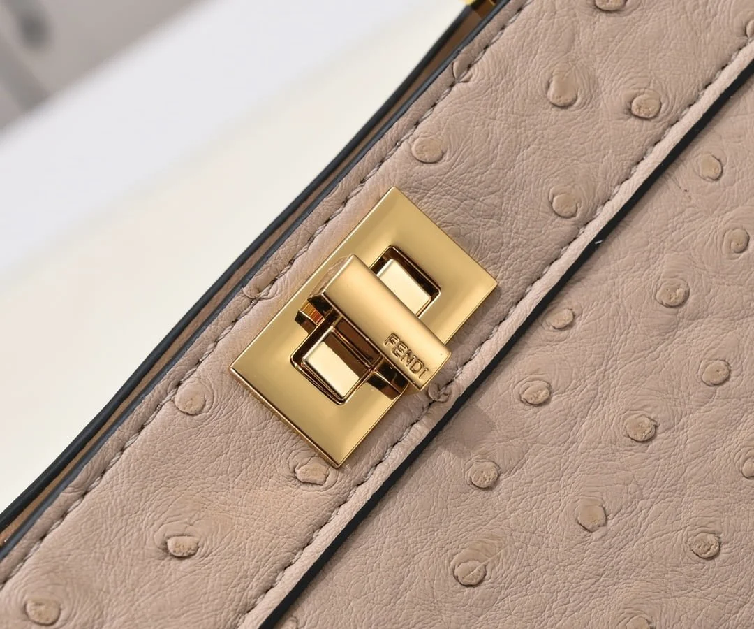 FENDI Peekaboo Grey 23ss 335 Size: 20*15cm - LITELUX