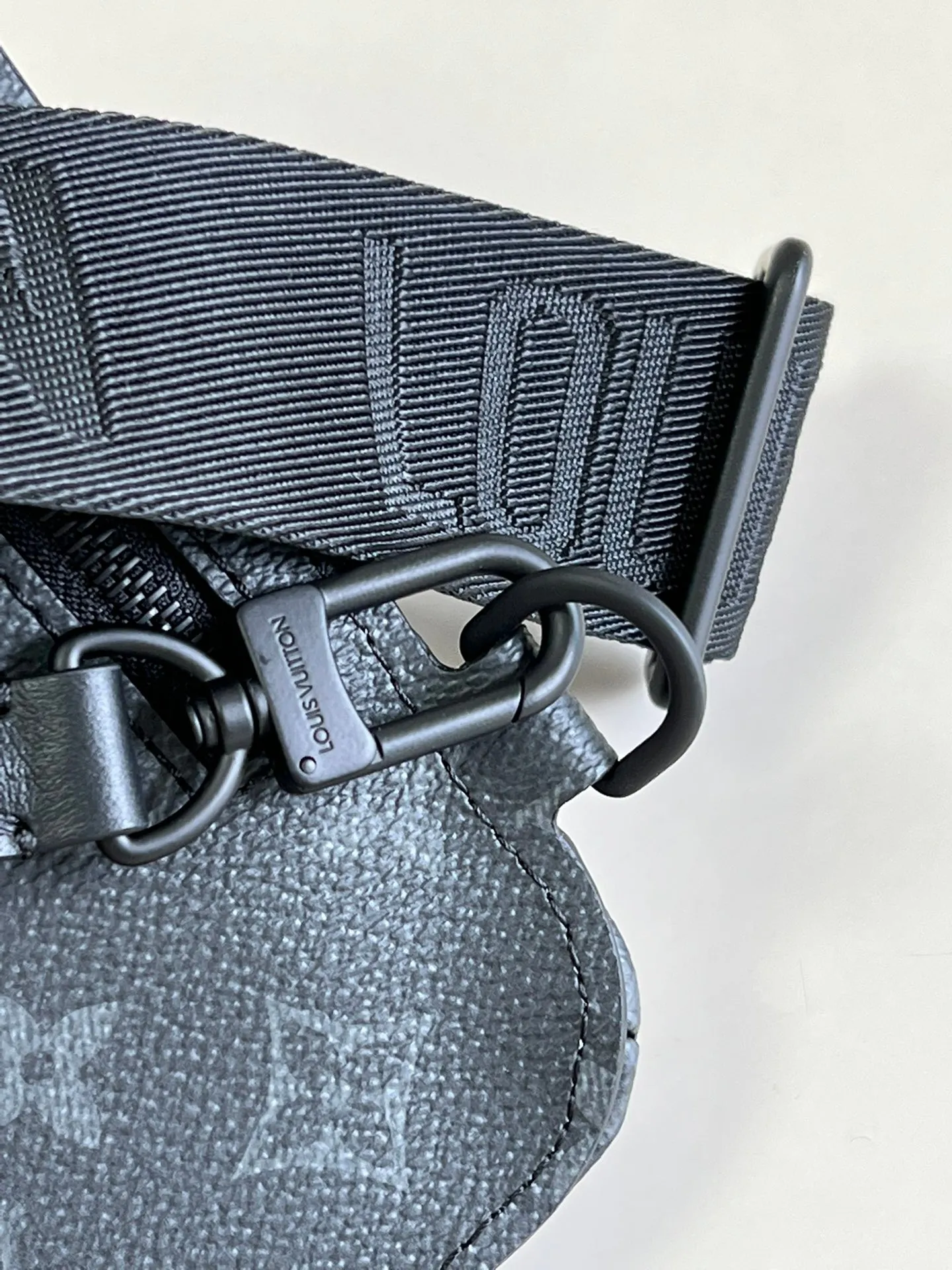 Louis Vuitton Bag  – 112783384 - LITELUX