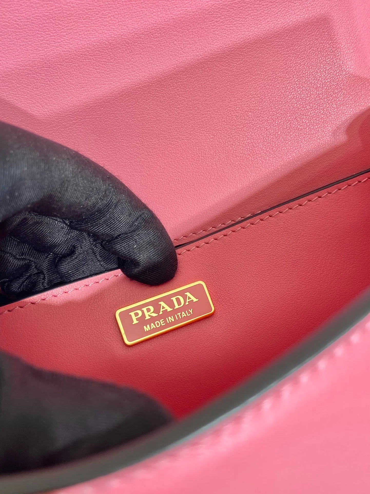 Prada Waxed cowhide Messenger bag 1bd340 size: 20*13.5*5.5cm - LITELUX