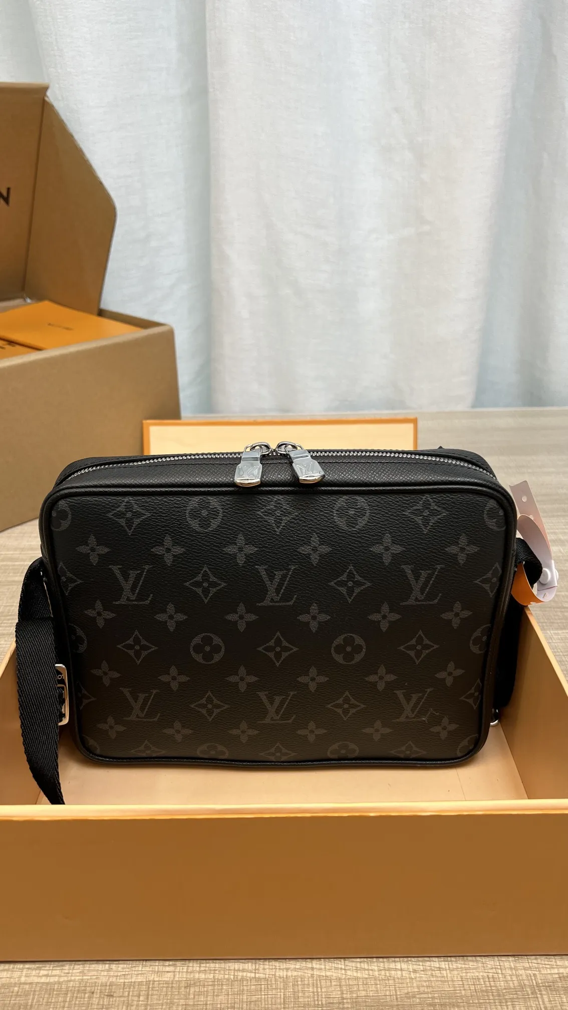 Louis Vuitton bag - LITELUX
