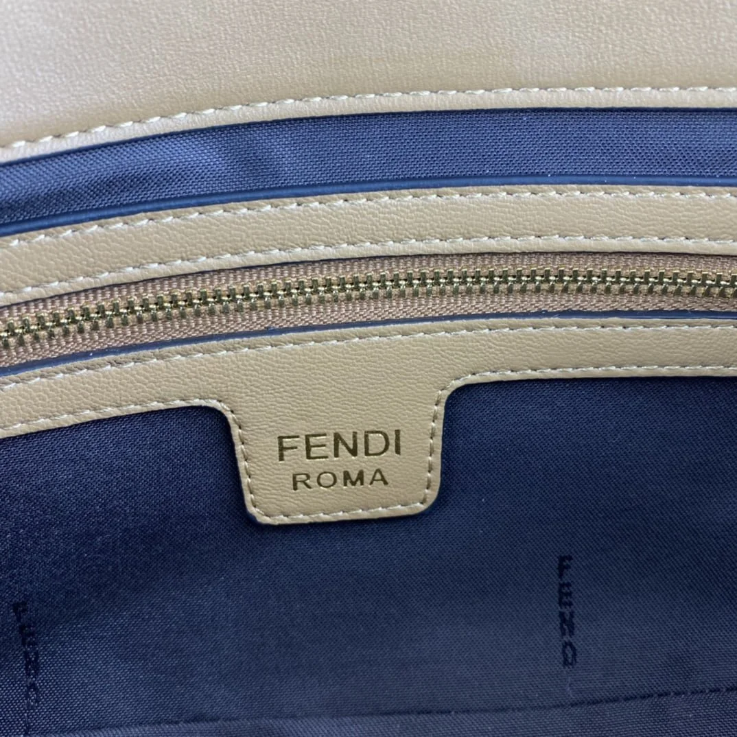 FENDI BAGUETTE Embossed design Ginger Handbag F0191 Size: 26x5x15cm - LITELUX