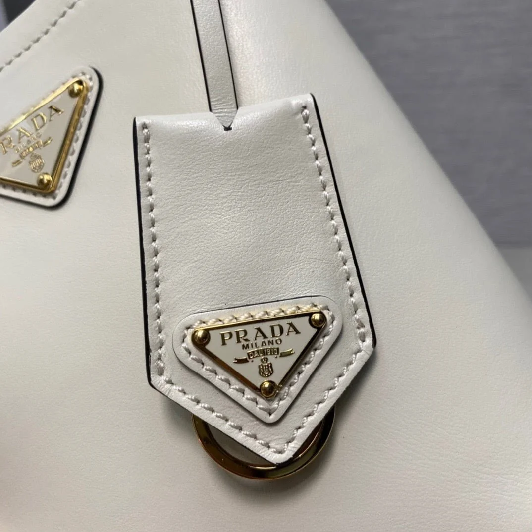 Prada Panier Plain cowhide Bucket bag white size: 15*16*9.5cm - LITELUX