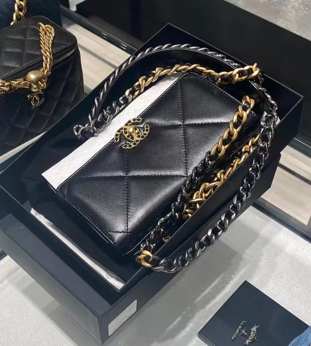 Chanel 23P 49bag woc - LITELUX