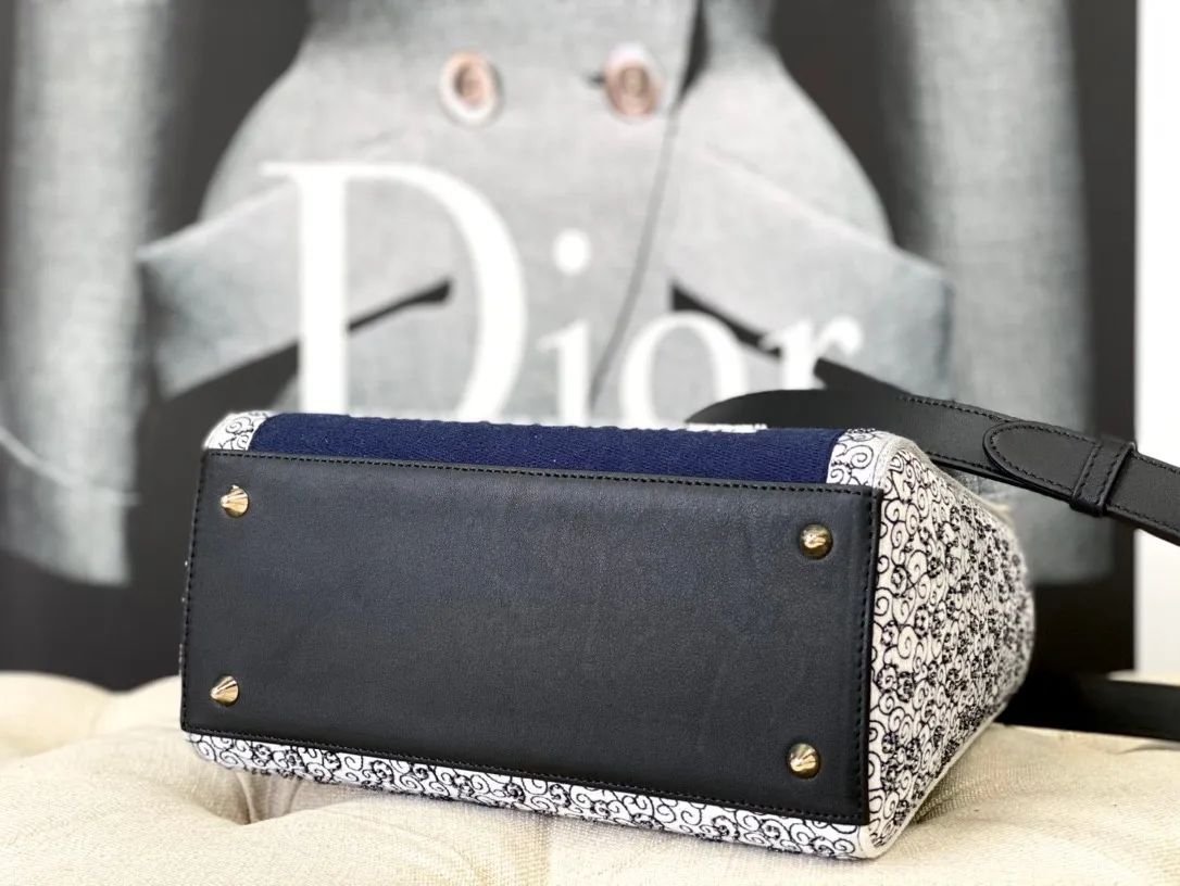 Dior Bag  – 121317132 - LITELUX