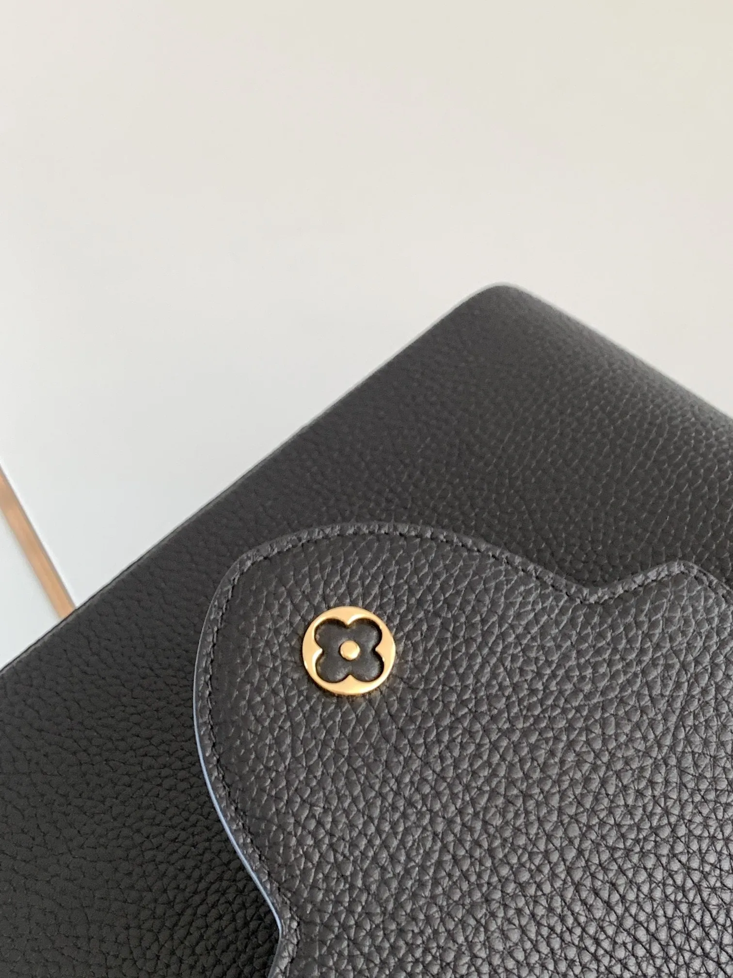 Louis Vuitton bag - LITELUX