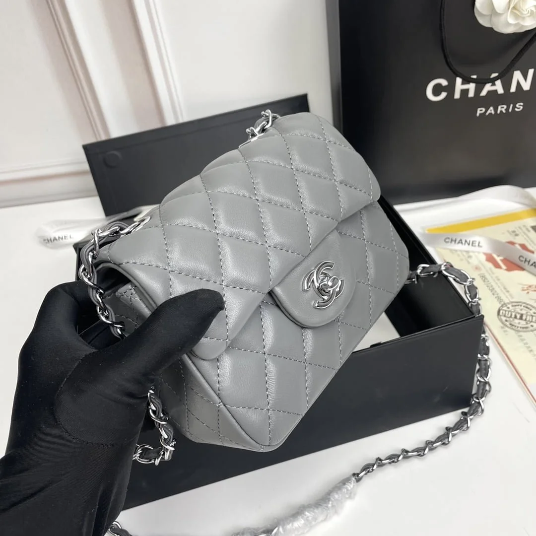 Chanel cf Square Fat 1115 sheepskin leather grey size: 18*14*7cm - LITELUX