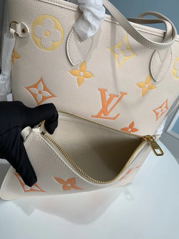 Louis Vuitton bag - LITELUX