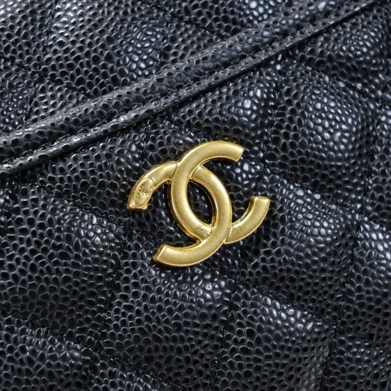 Chanel Caviar alphabet Camera chain crossbody black handle bag - LITELUX