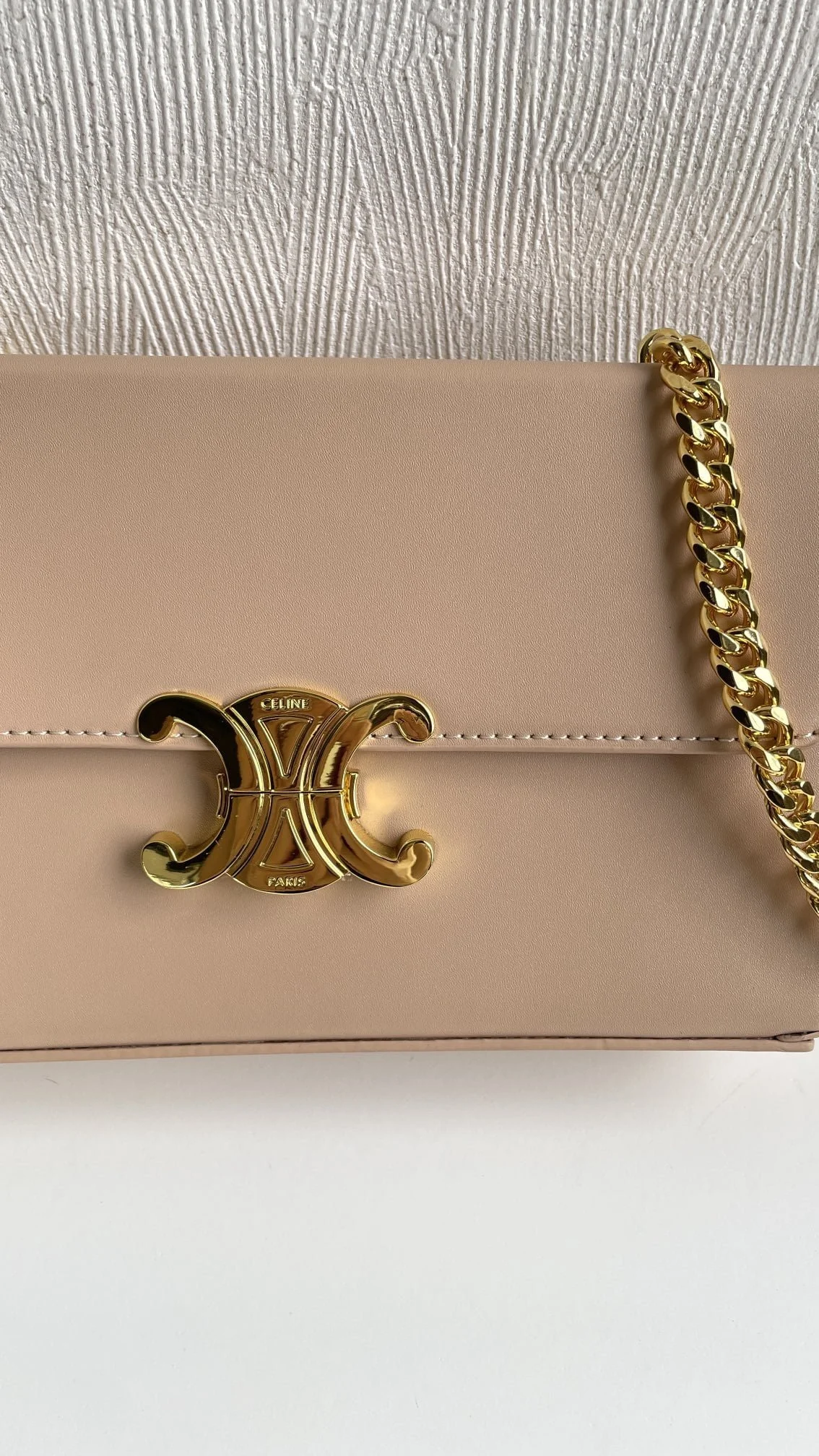 CELINE Arc de Triomphe Pink with Chain Size: 22 * 13.5 * 6cm - LITELUX