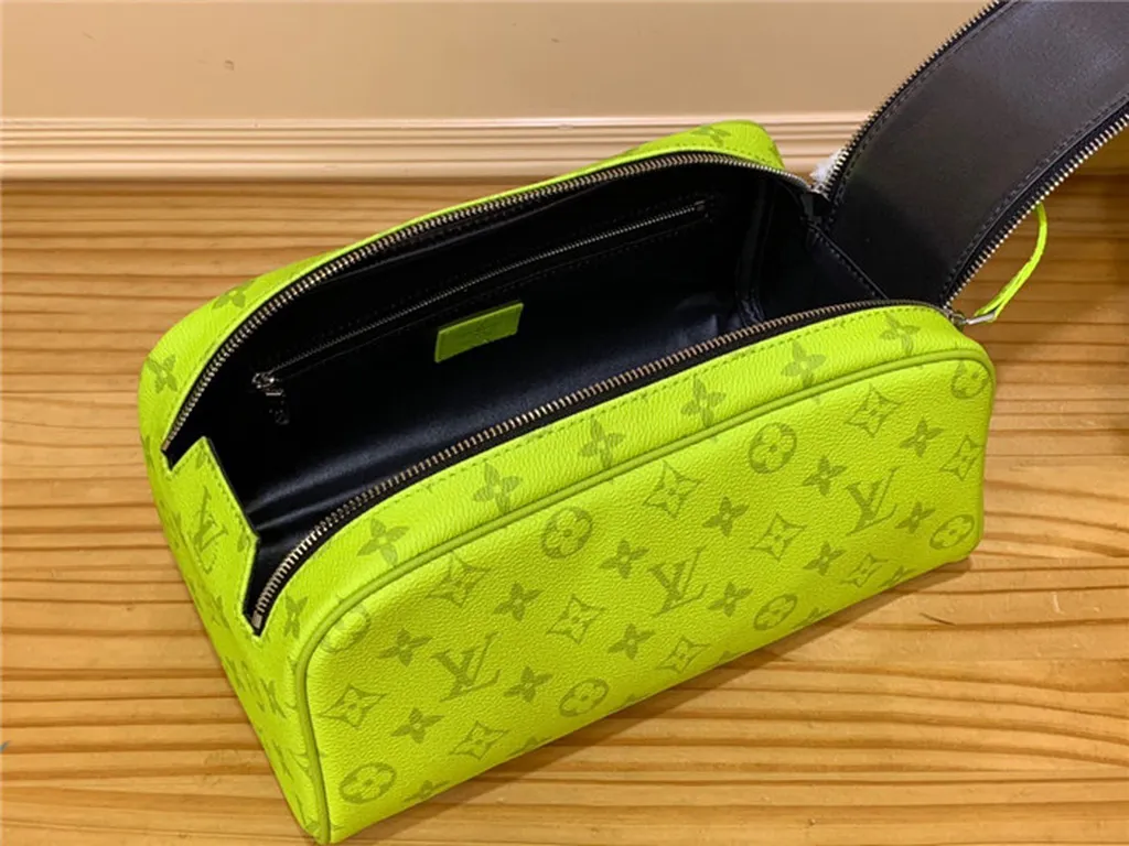 Louis Vuitton Bag - LITELUX