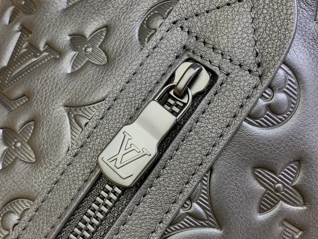 Louis Vuitton bag - LITELUX