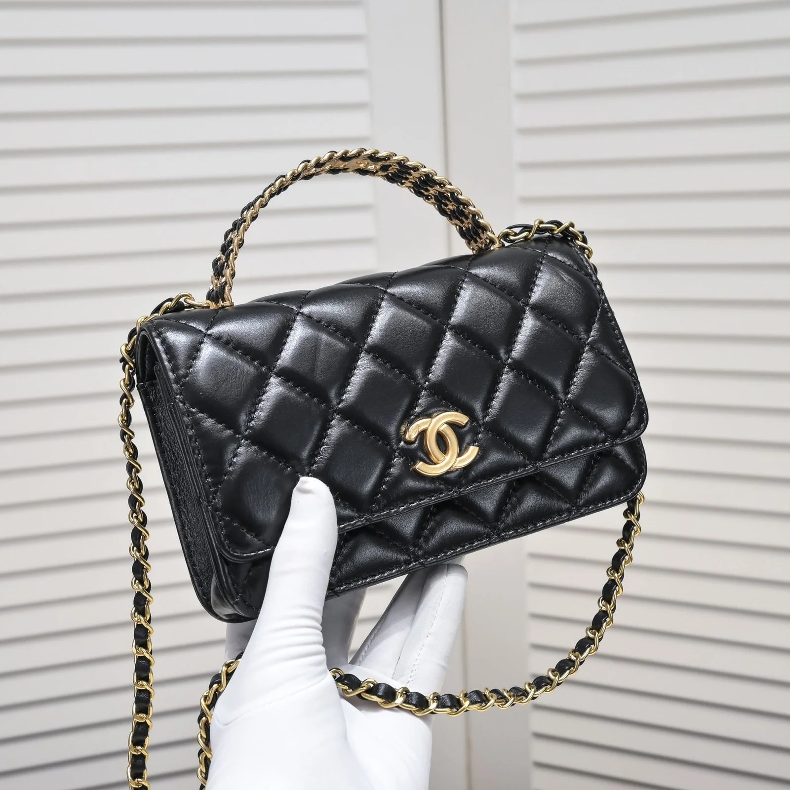 Chanel cowhide handle Rich crossbody shoulder bag 3107 size: 19.5*11.5*4cm - LITELUX