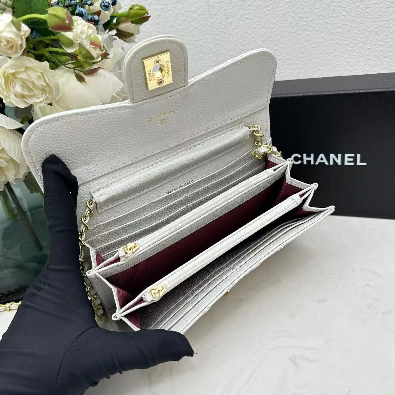 Chanel chain crossbody bag diamond and litchi cowhide White 50098 size: 19*10*3.5cm - LITELUX
