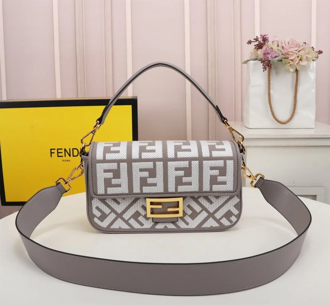 FENDI Baguette F embroidery colors shoulderbag F2029 Size: 26*5*15CM - LITELUX
