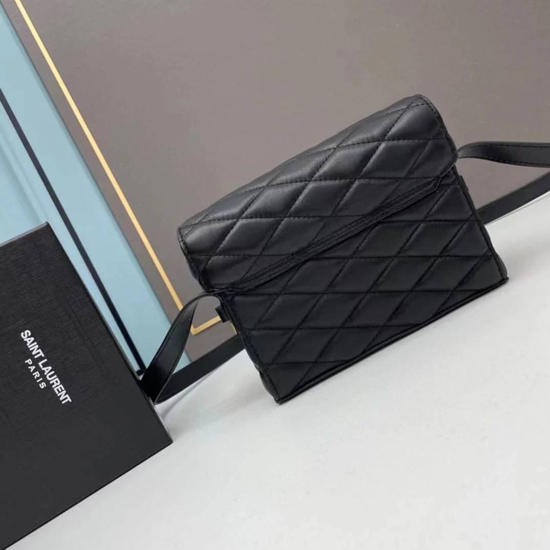 YSL JUNE Quilted sheep leather box bag with gold hardware 710080 size: 19 *15 *8cm - LITELUX