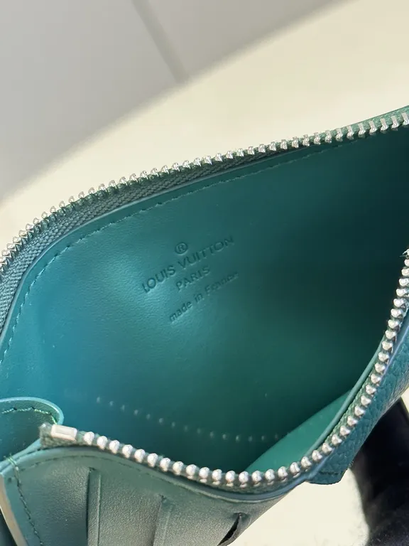 Louis Vuitton bag - LITELUX