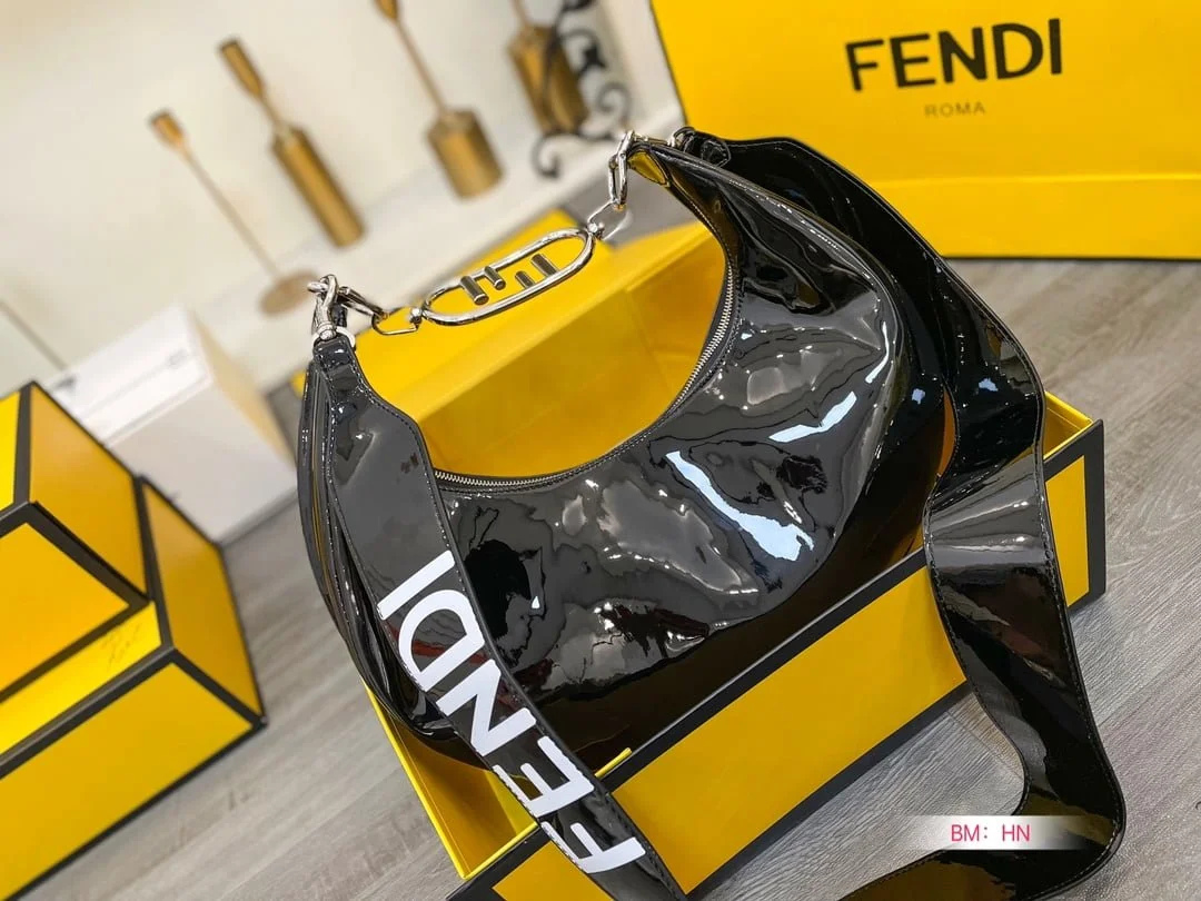 FENDI Patent leather half moon bag Size: 34*16cm - LITELUX