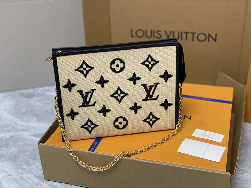 Louis Vuitton bag - LITELUX