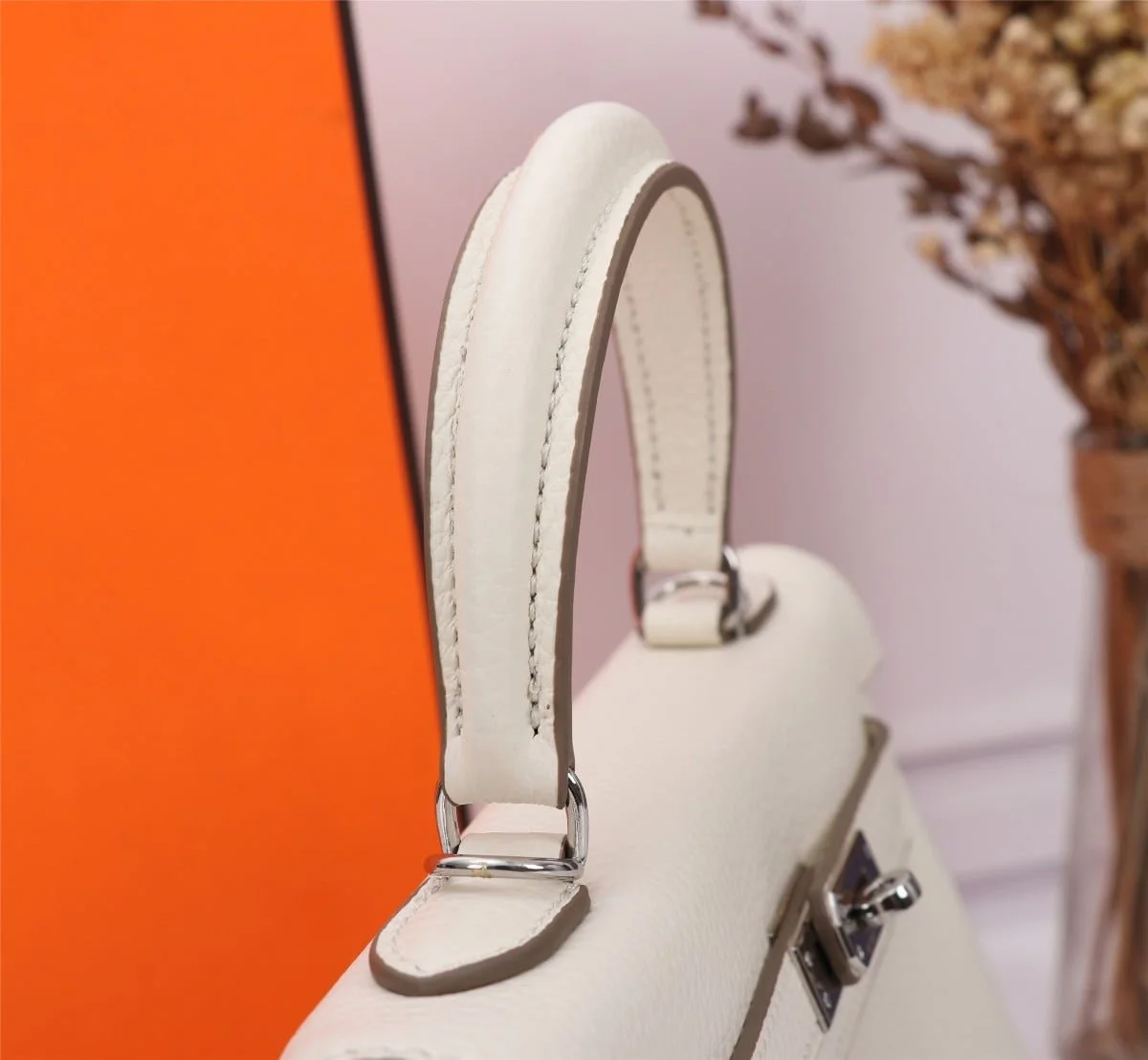 Hermès Kelly Togo Calf Sliver hardware Milkshake white size: 25Cm/ 28Cm - LITELUX