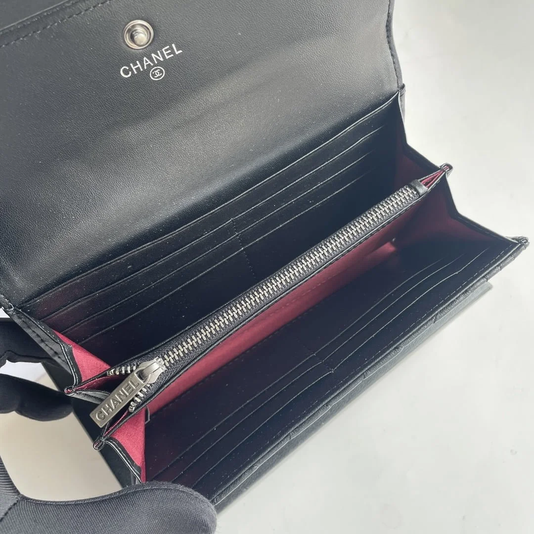 Chanel sheepskin Clutch bag with sliver hardware size: 19*10cm - LITELUX